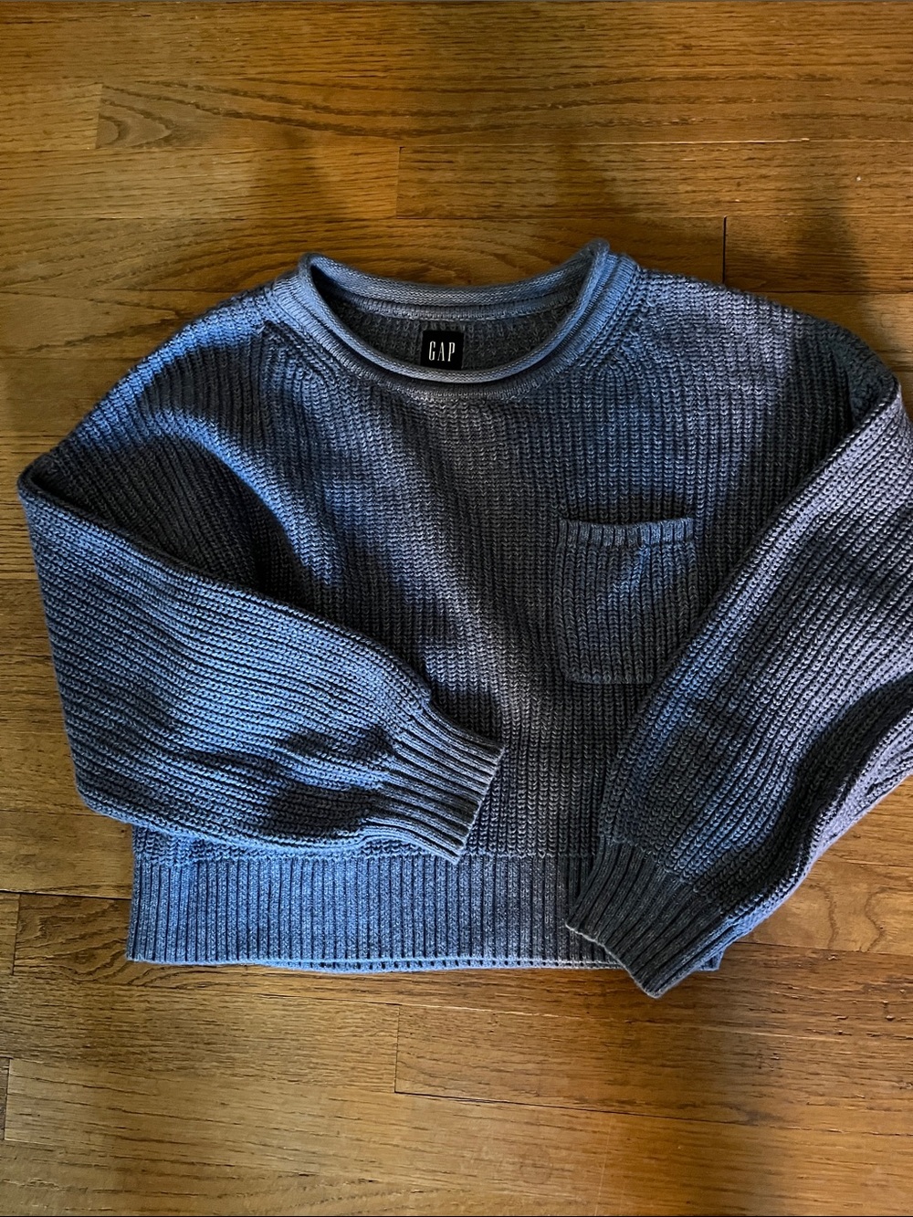 GAP Ladies Grey Blue Textured Crewneck Sweater with Chest Pocket